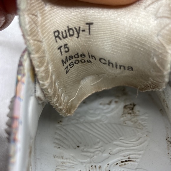 Blowfish Malibu Girls Floral Perforated Slip On Water Sneakers Toddler Size 5T - Picture 8 of 12